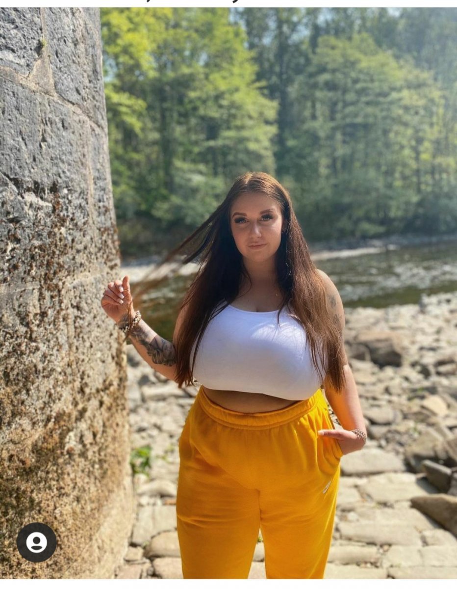 Busty G3h31mxx II #iho7h4K6
