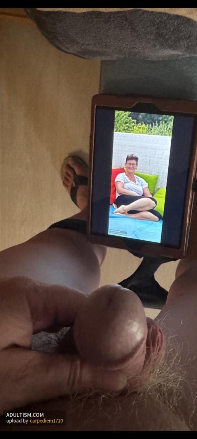 Jerk off template Bitch Karina Slut , Tribute for Bitch Karina Slut , good horny Cock for deepthroat #0LBfQddL